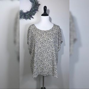 Banana Republic Printed Short Sleeve Blouse NWT